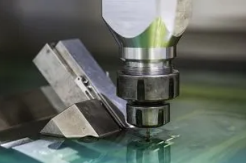 Perçage électroérosion